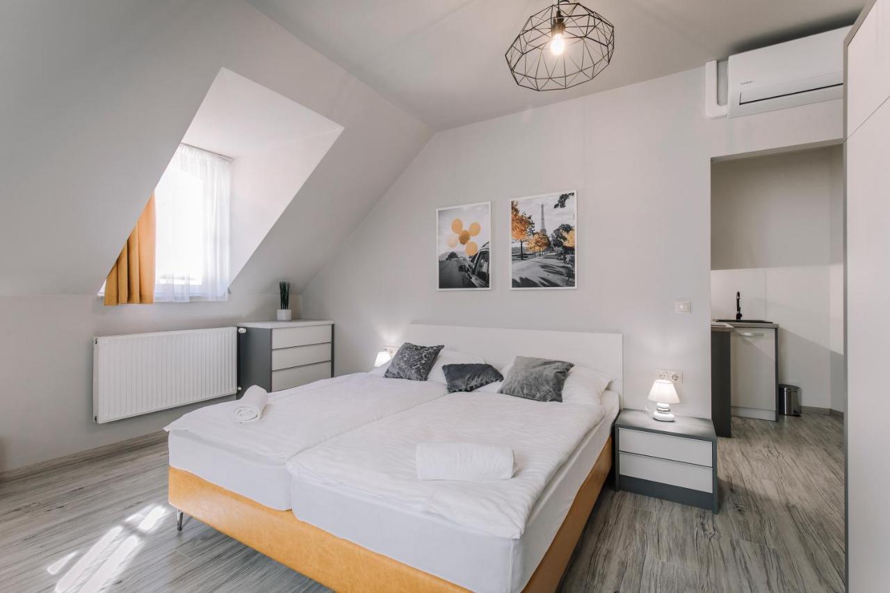 גיור Soho Apartmanhaz מראה חיצוני תמונה